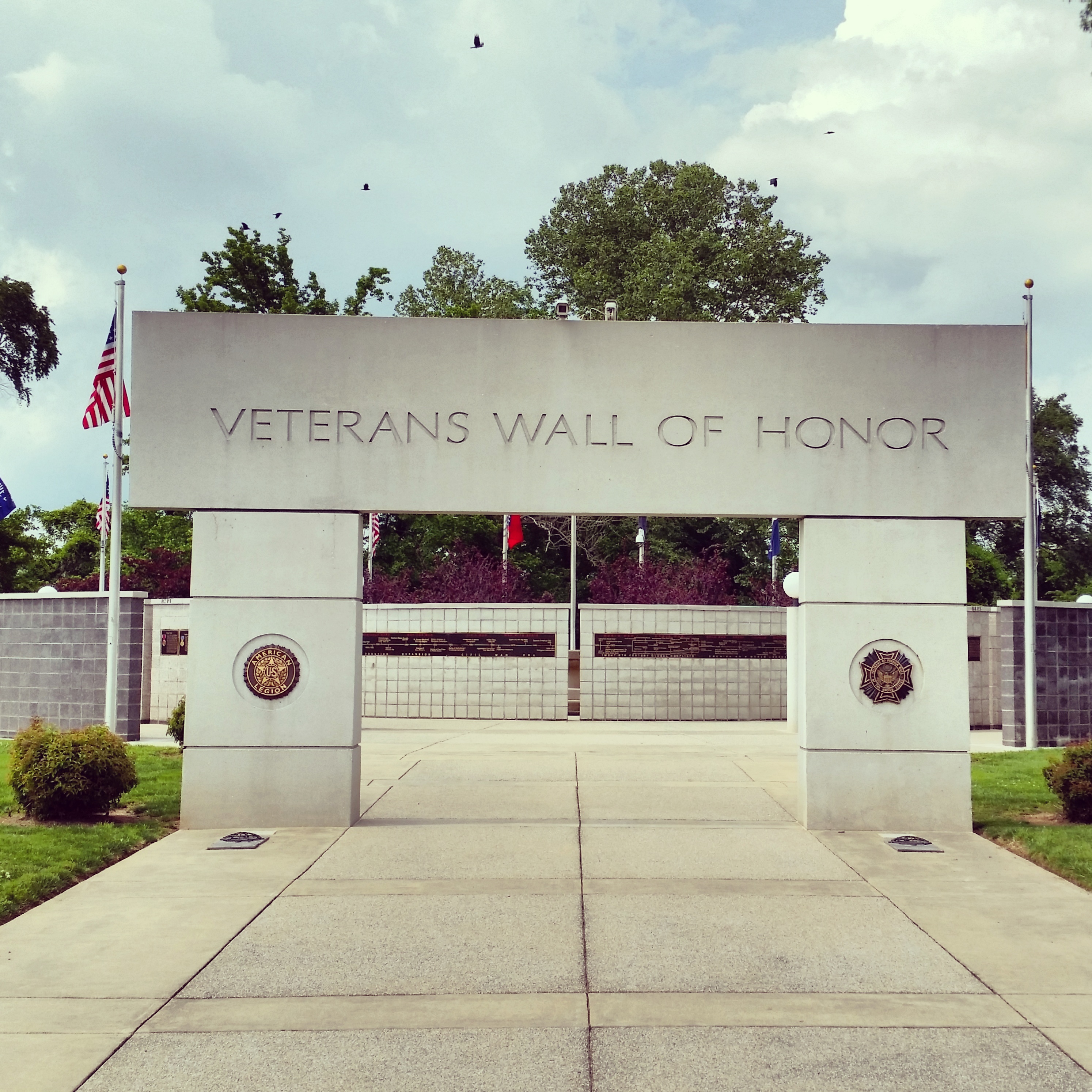 Read more about the article Veterans Wall of Honor in Bella Vista Arkansas